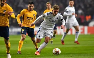 博鱼综合体育官方网站入口室内挑健身操怎么做