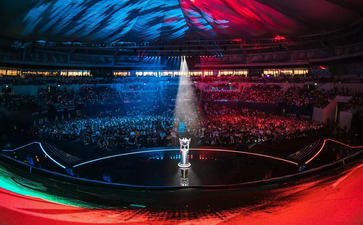 女孩子室内健身